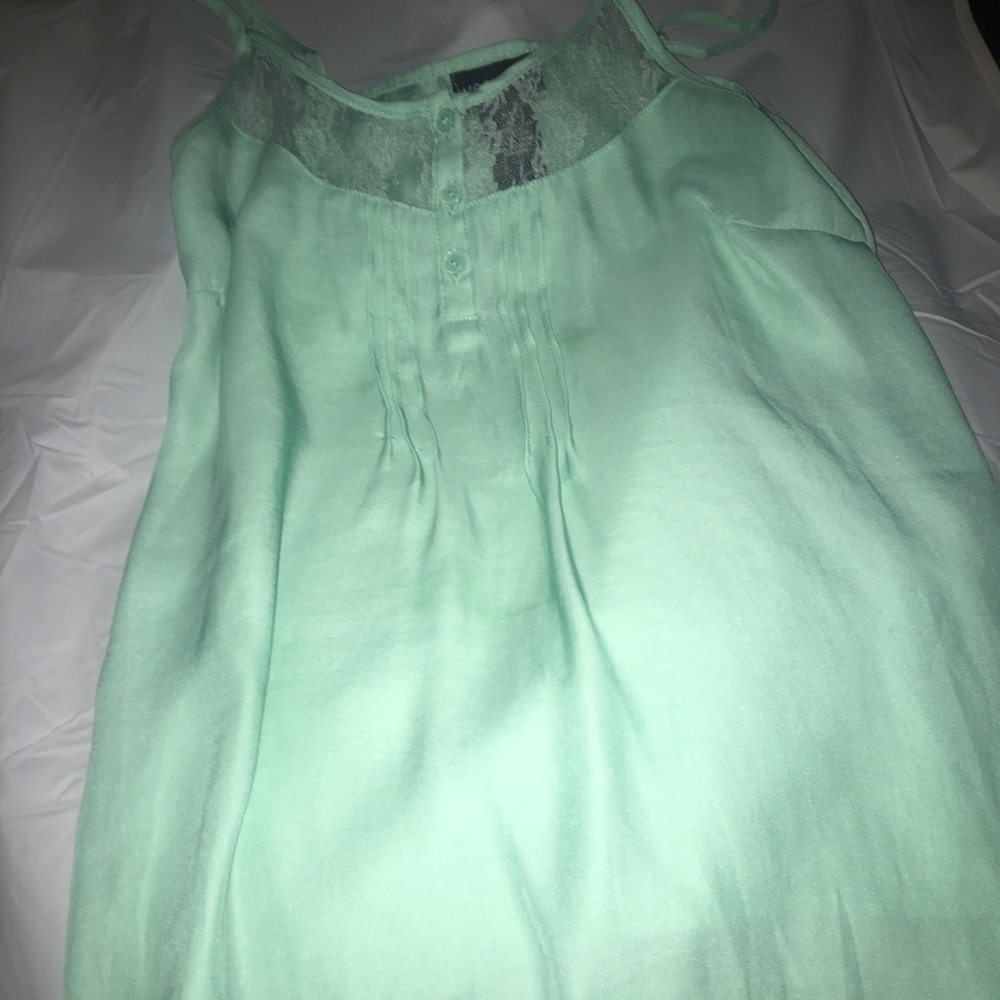 Wet seal tank top